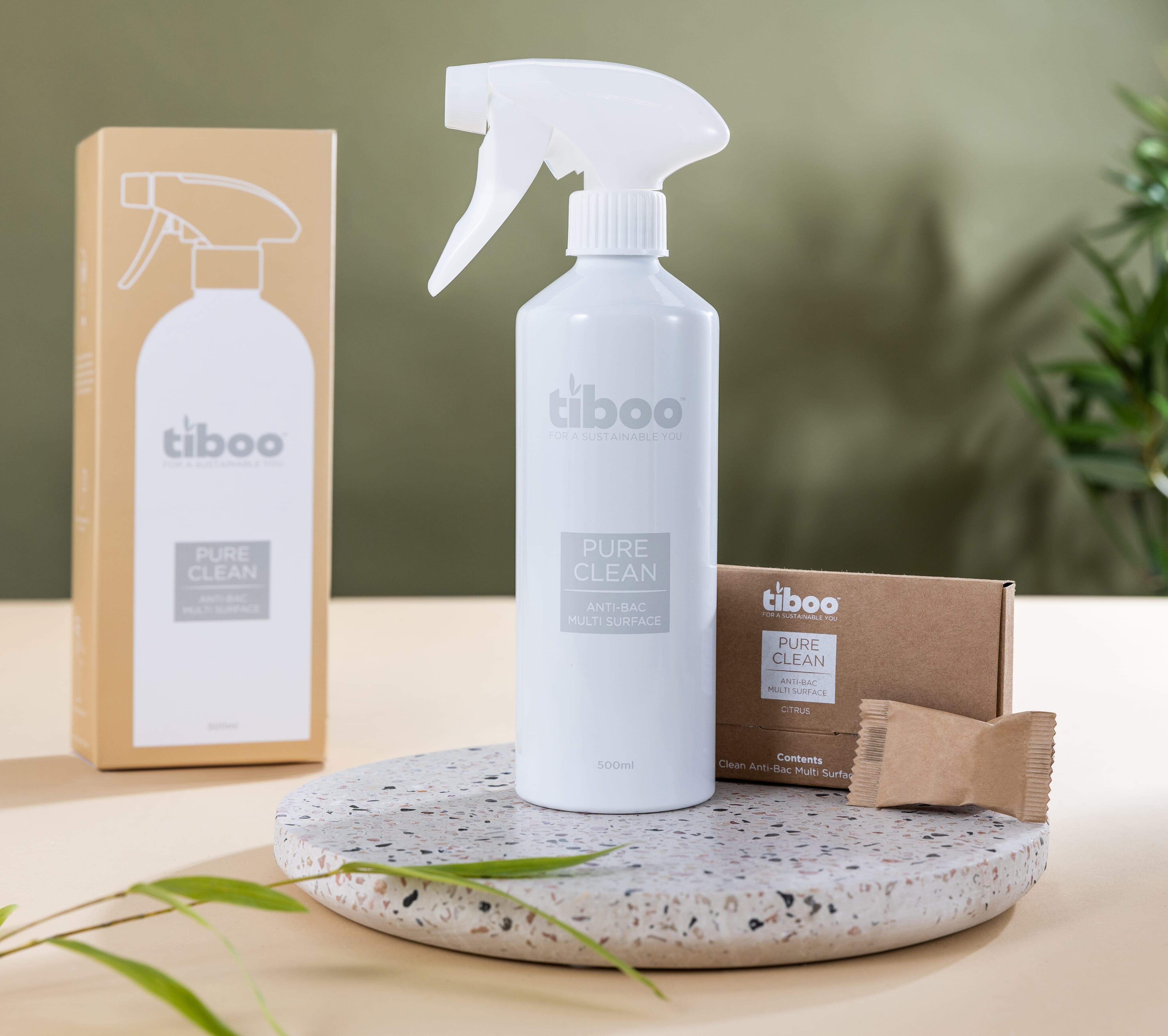 anti-bac-spray-starter-pack-lifestyle-1-1