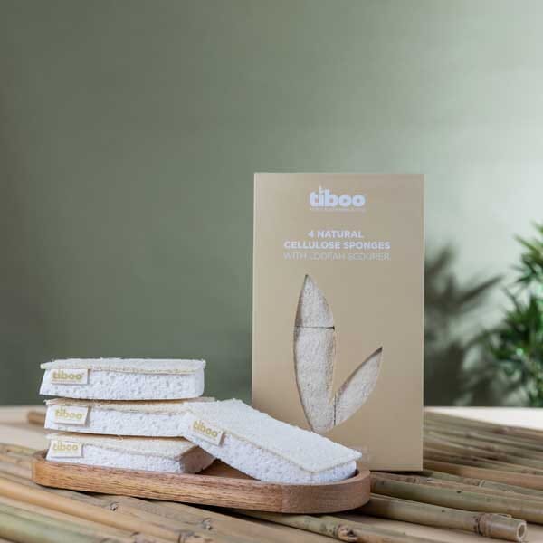 loofah-sponge-scourer-4-pack-lifestyle-2